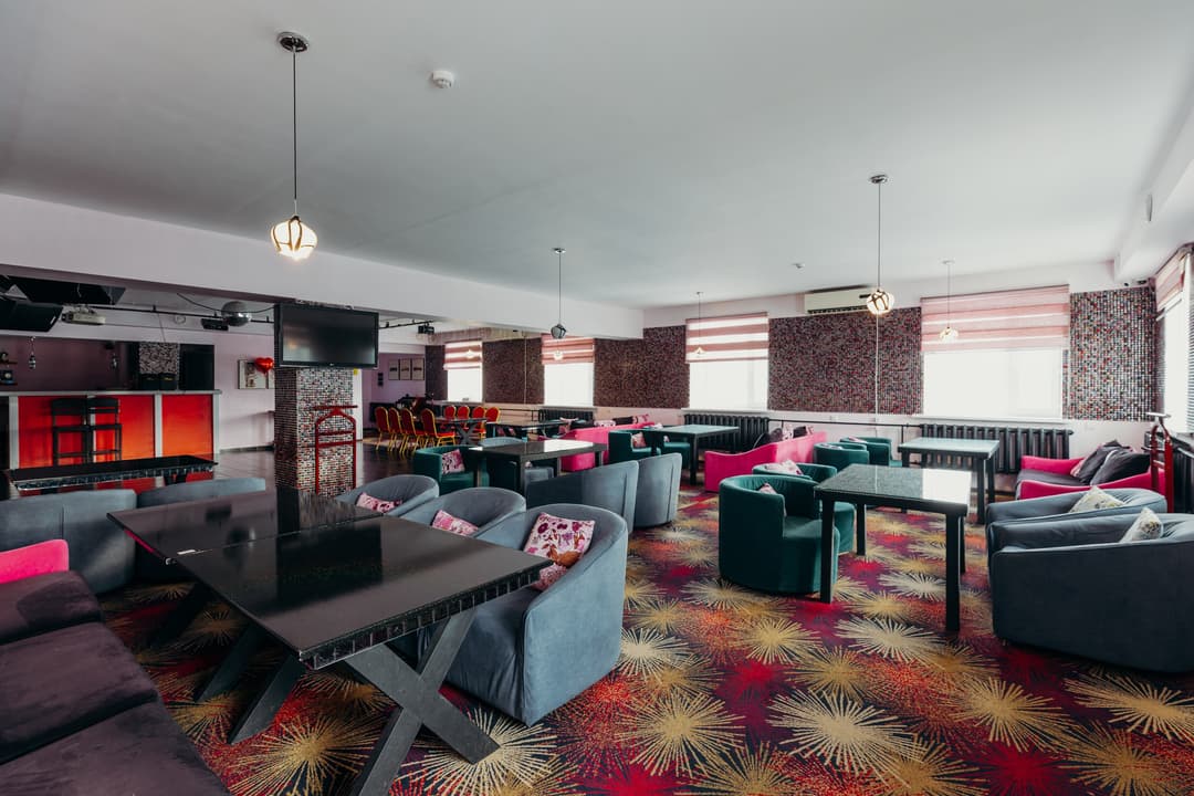 Karaoke Hall